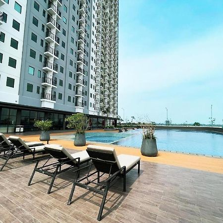 Osaka Riverview Apartment ทังเกอรัง ภายนอก รูปภาพ